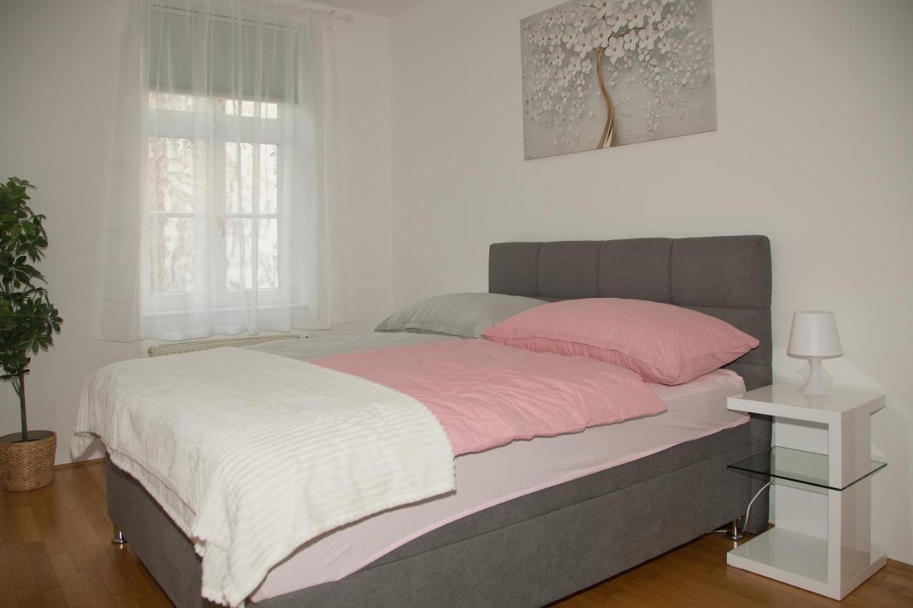 Blue Lotus Apartment Wien Exterior foto